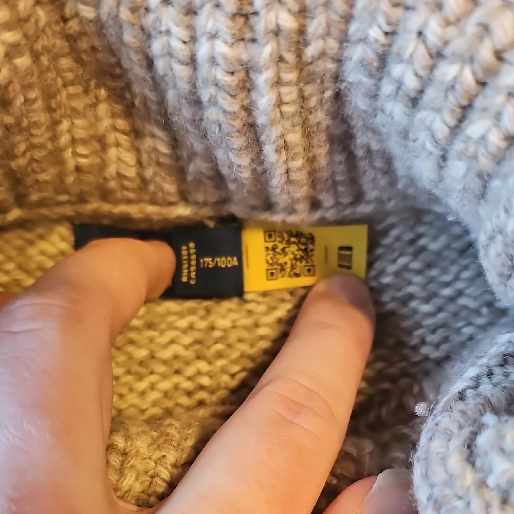 Ralph Lauren Wool/Cashmere Turtleneck Sweater - Picture 3 of 6